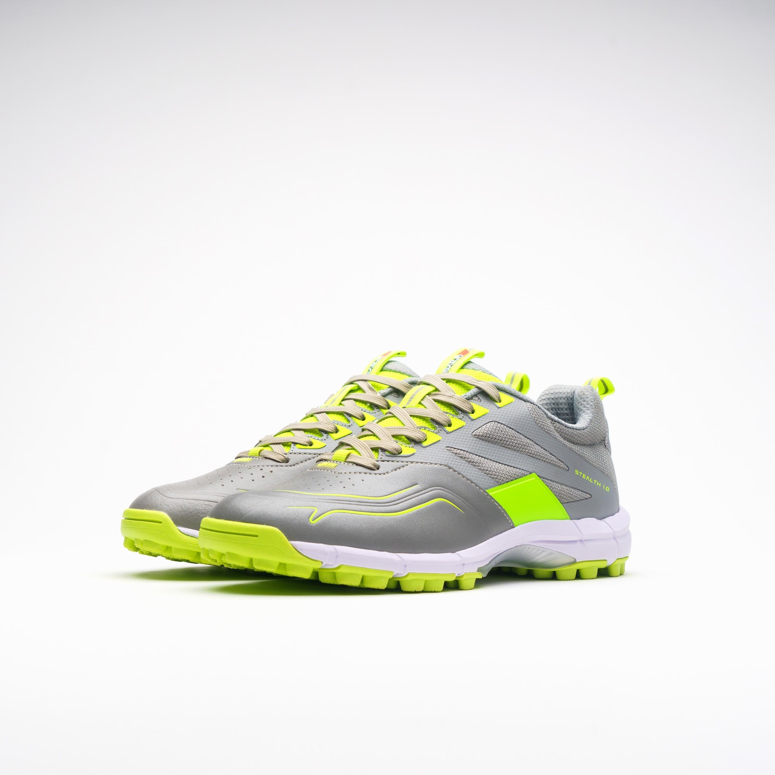 Stealth Junior Shoe